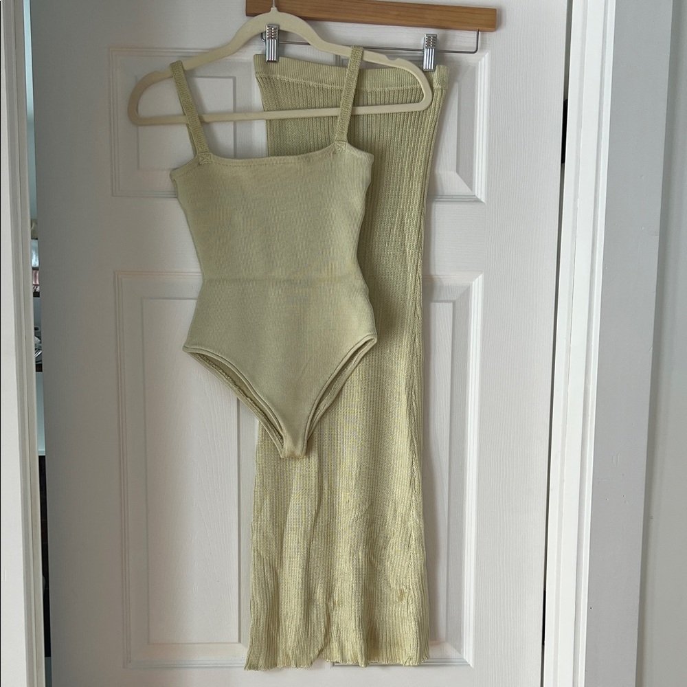 Calle Del Mar Skirt and Bodysuit Small
